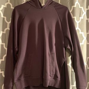nike dry-fit women’s sweatshirt